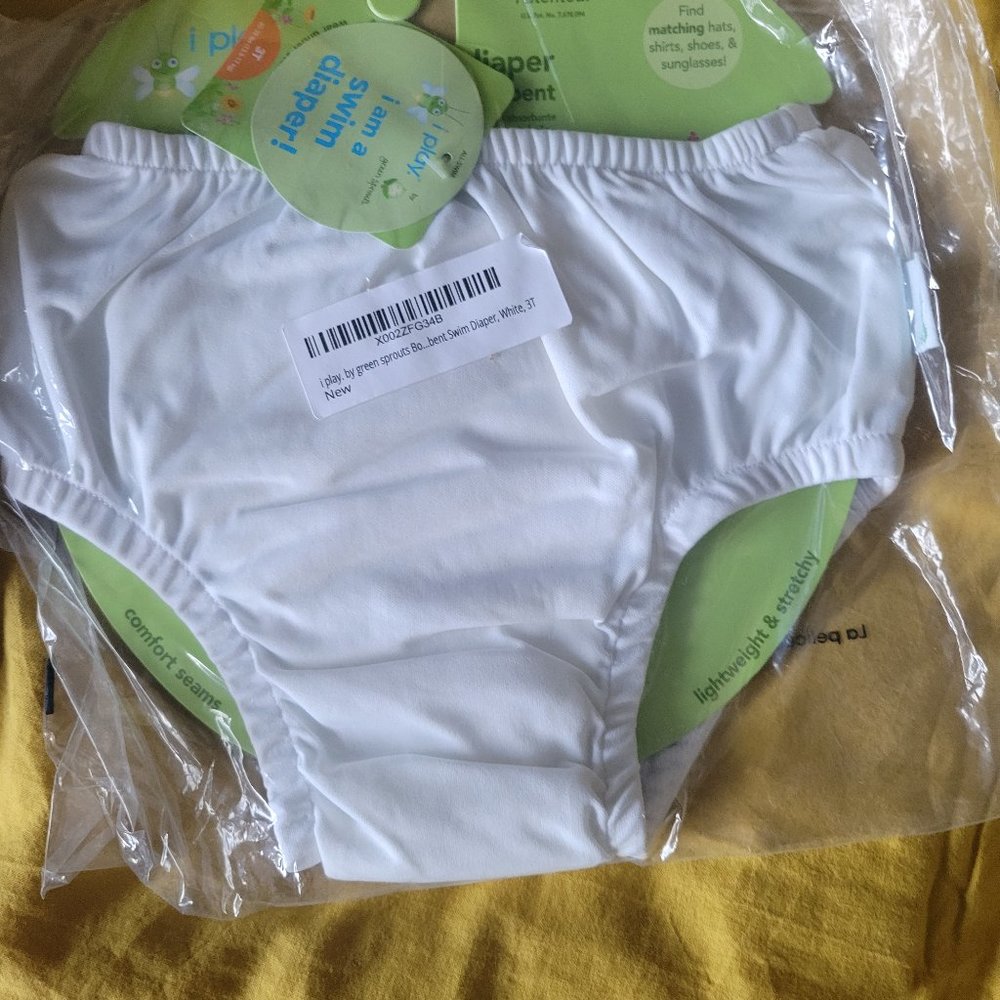 i play. by green sprouts Swim diaper